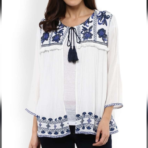Justify Embroidered White and Blue Top - Picture 1 of 4